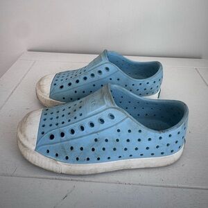 NATIVES light blue size 12
